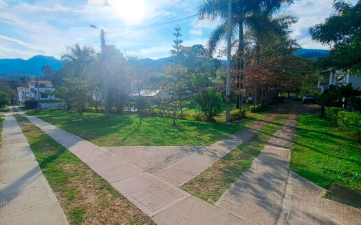Lote Conjunto Urbano Silvania