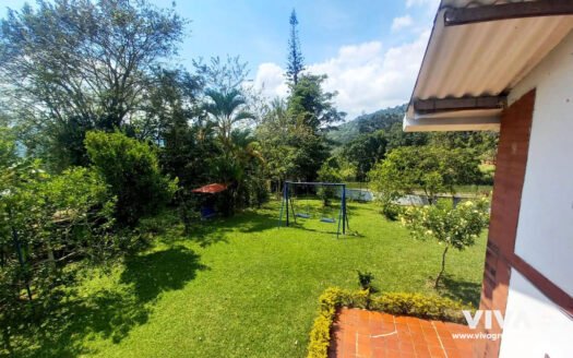 ESPECTACULAR CASA CAMPESTRE EN CONJUNTO CERRADO