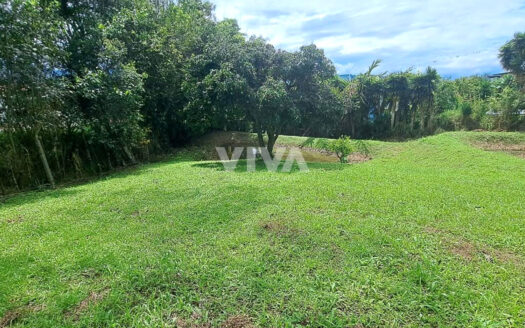 EXCELENTE CASA CAMPESTRE LOS CONDOMINIOS SILVANIA