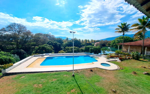 MAGNIFICA CASA CAMPESTRE EN VENTA CHINAUTA