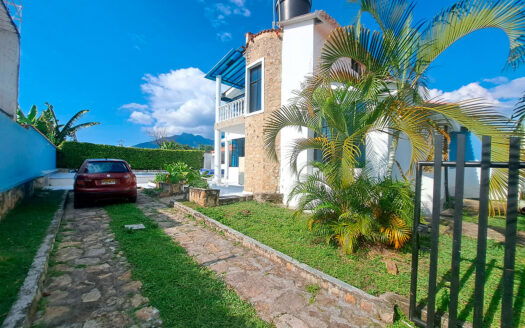 MAGNIFICA CASA QUINTA EN CHINAUTA
