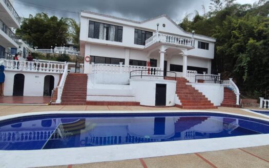 APARTAMENTO CAMPESTRE SILVANIA