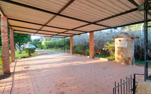EXCELENTE FINCA EN CHINAUTA