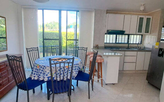 EXCELENTE APARTAMENTO EN CONJUNTO