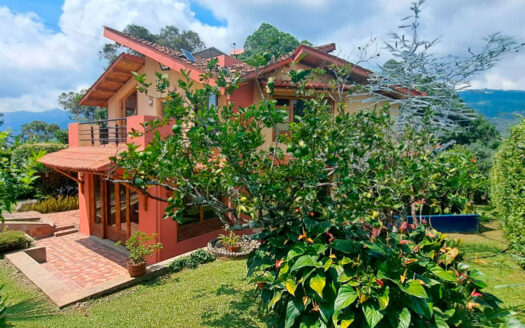 MAGNIFICA FINCA EN FUSAGASUGÁ