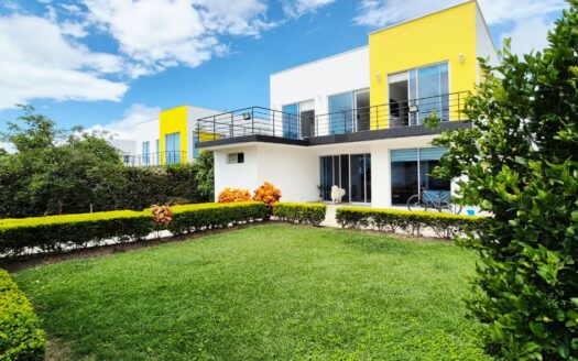 Casa en Condominio – Chinauta