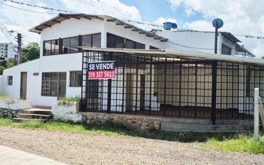 CASA COMERCIAL SOBRE AUTOPISTA