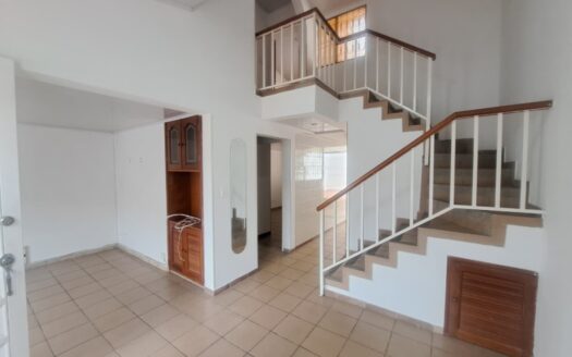Hermosa casa cerca al Éxito