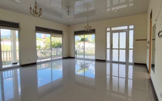 QUINTA DE 2900 M2 CHINAUTA